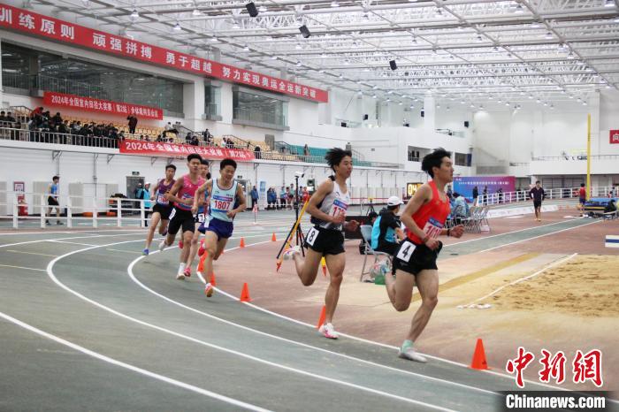 西安的陕西丈八训练中心田径馆承办的全国室内