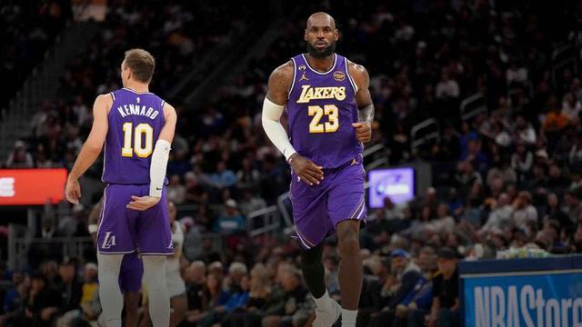 帕金斯炮轰湖人季后赛一轮游：死鸟预言引争议